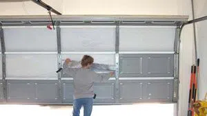 Master Garage Door Service Eastpointe, MI 586-489-1667 - over-cont-gdr-17m